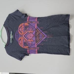 American Eagle Outfitters Gray T-shirt w/ Pink Orange Purple Heart Women's Large